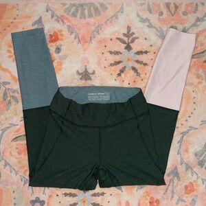 Outdoor Voices 7/8 tri-color leggings in green blue and white women’s size small